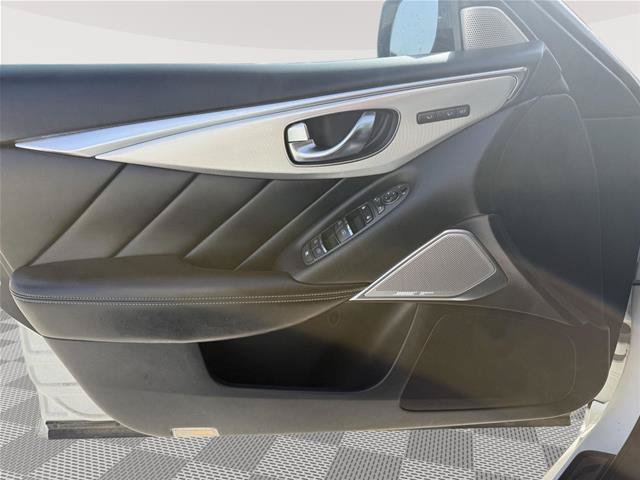 Used 2022 INFINITI Q50 Luxe w/ Cargo Package AWD/4WD image 12