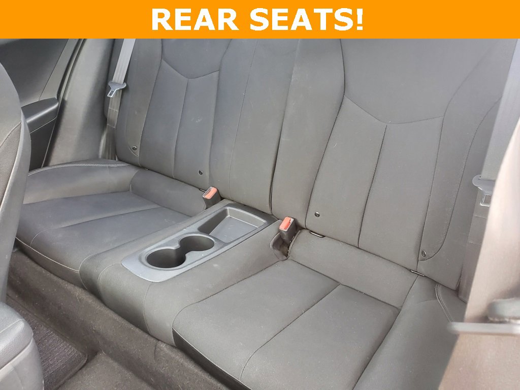 Used 2017 Hyundai Veloster Value Edition image 9