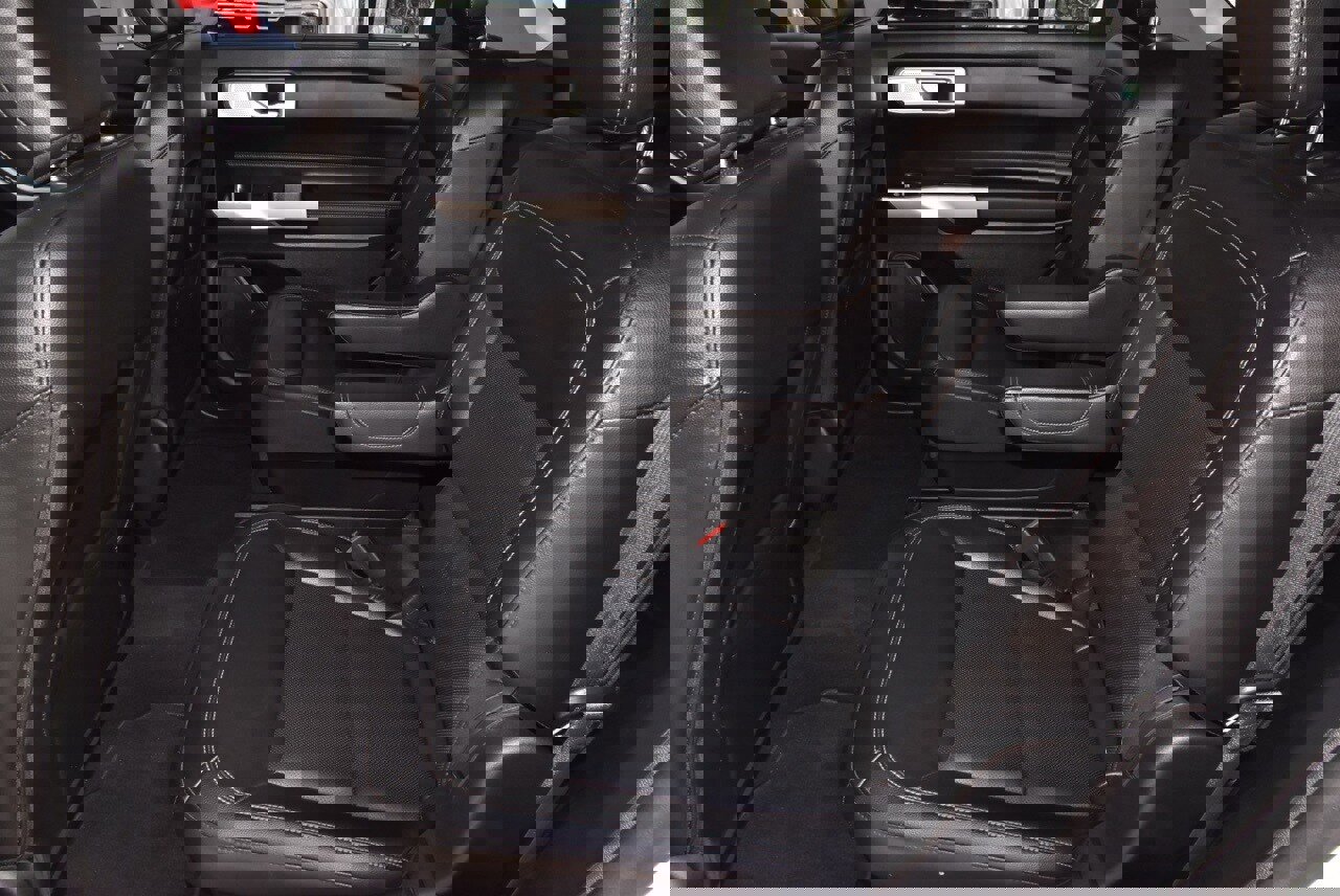 Certified 2022 Ford Explorer Limited w/ Limited Technology Package image 14