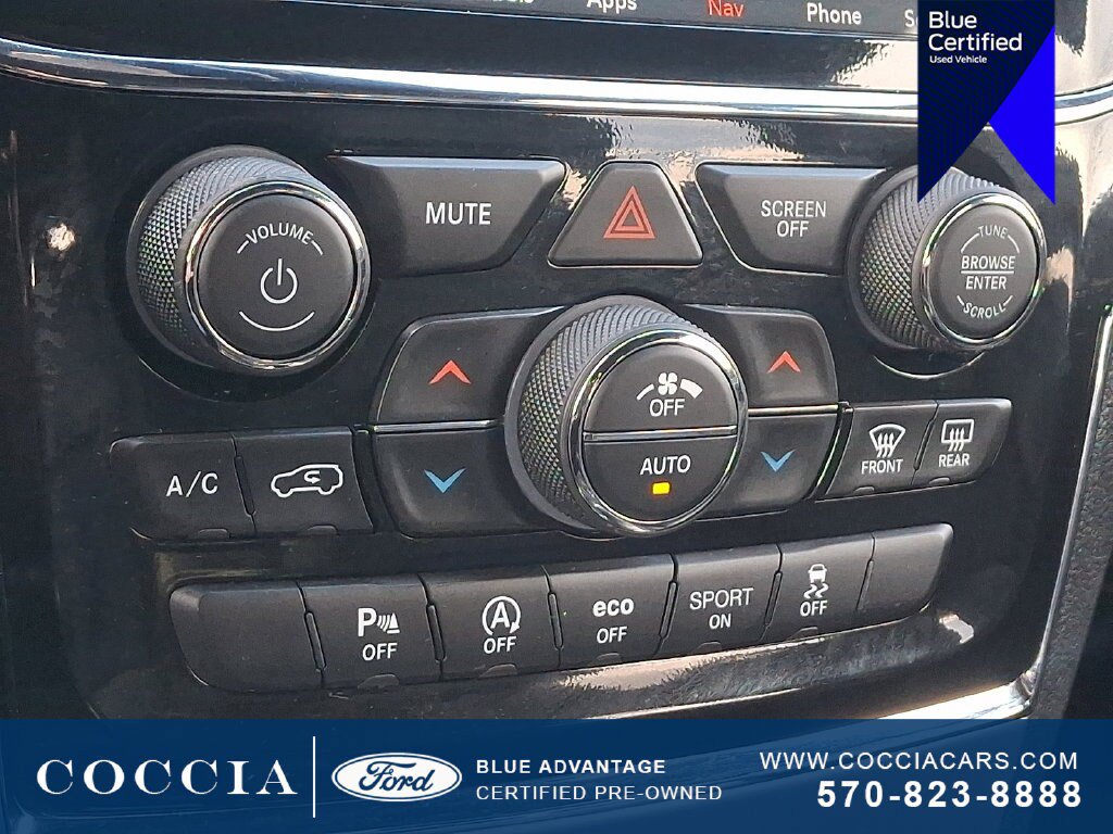 Used 2020 Jeep Grand Cherokee Limited w/ Premium Lighting Group AWD/4WD image 16