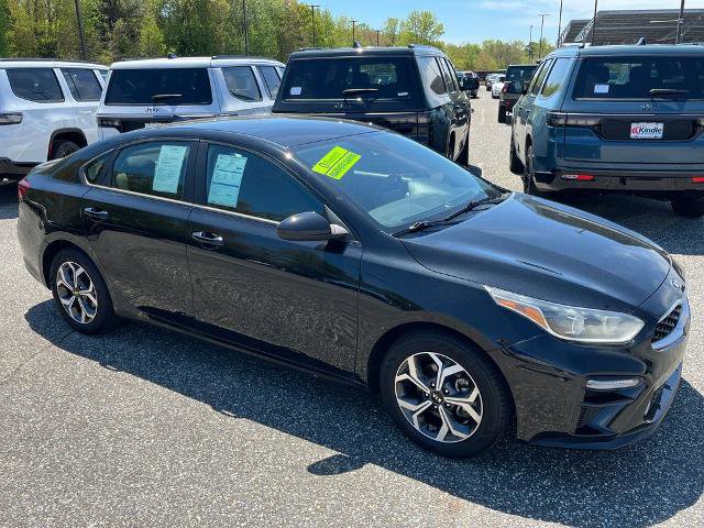 Used 2021 Kia Forte LXS FWD image 4