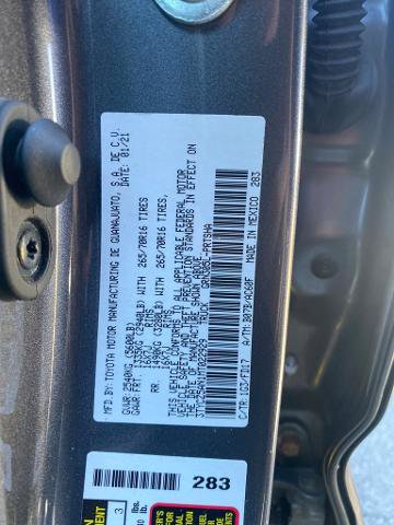 Used 2021 Toyota Tacoma TRD Off-Road image 16