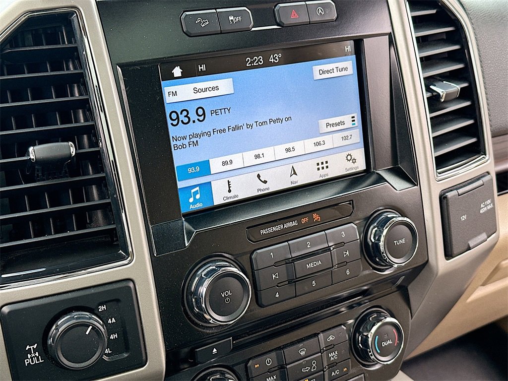 Certified 2017 Ford F150 Lariat image 13