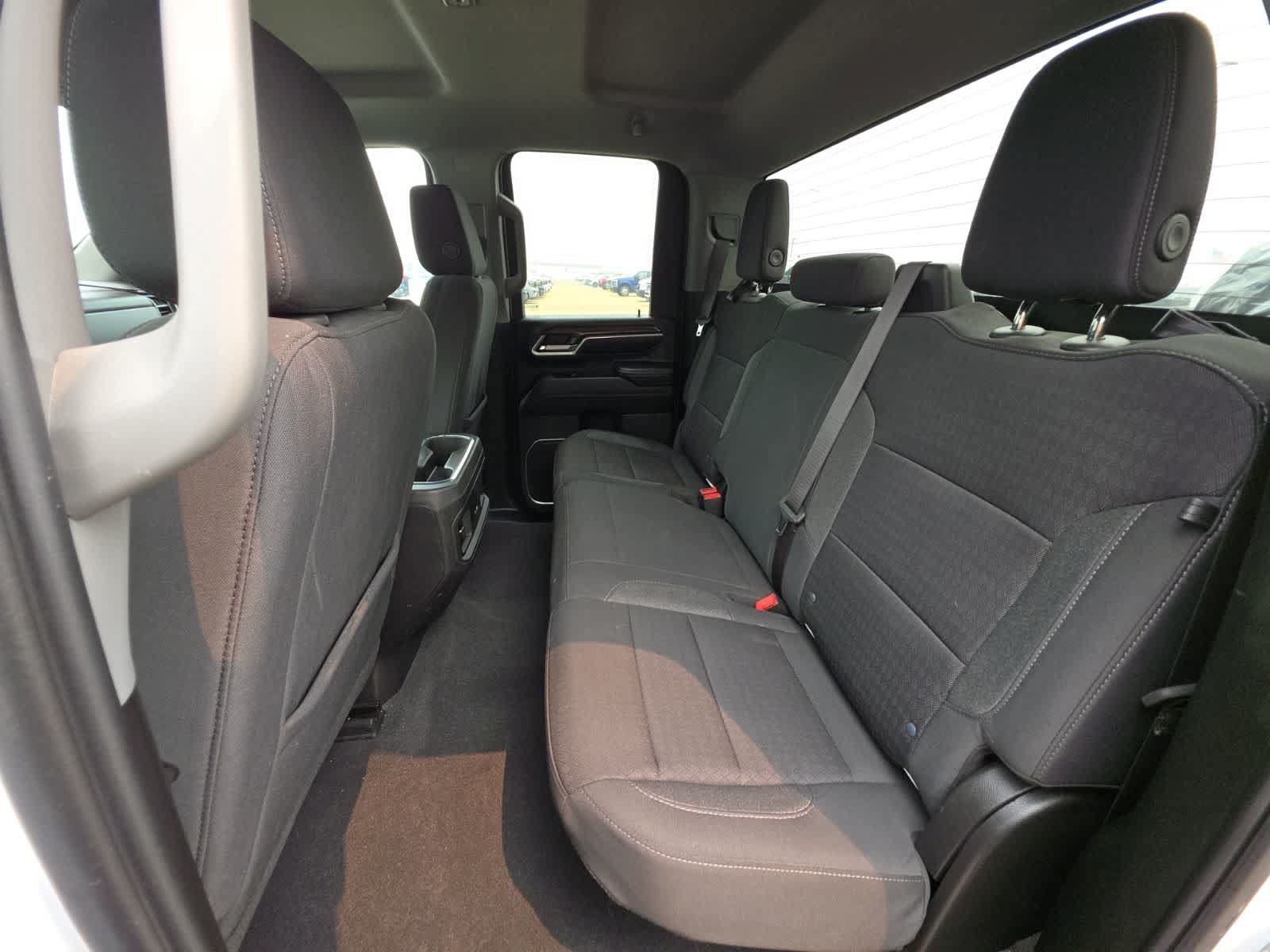 Used 2024 Chevrolet Silverado 3500 LT w/ True North Edition AWD/4WD image 27