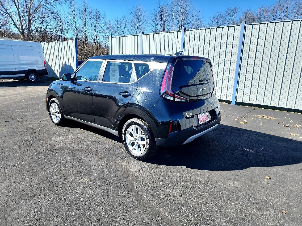 Used 2023 Kia Soul LX w/ Option Group 015 image 3