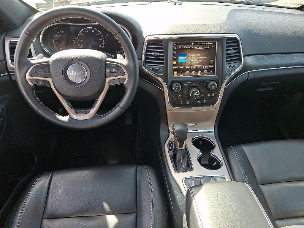 Used 2017 Jeep Grand Cherokee Limited AWD/4WD image 11