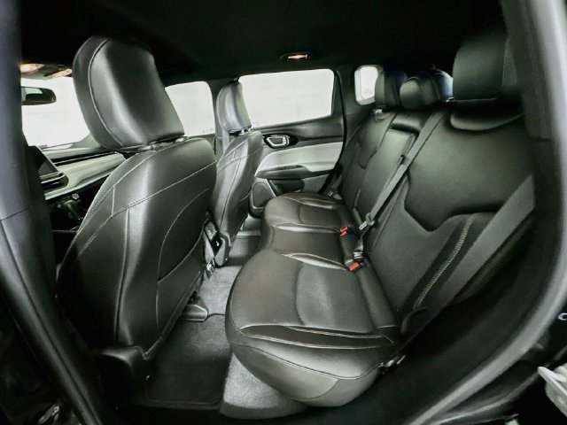 Used 2024 Jeep Compass Limited w/ Elite Group AWD/4WD image 29