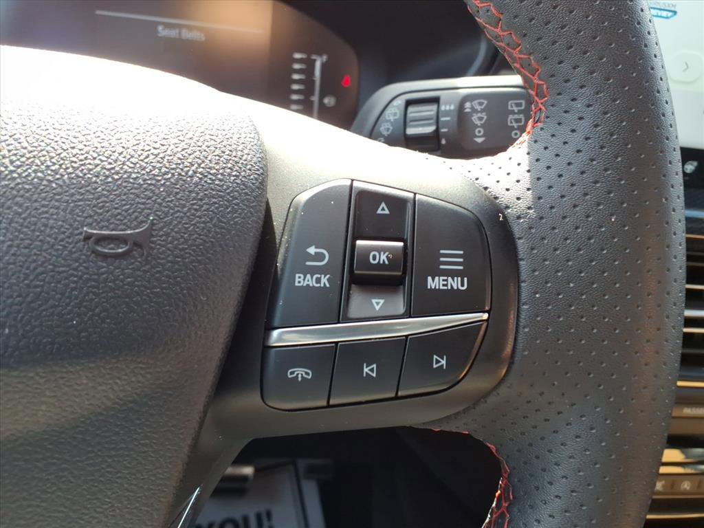 Certified 2024 Ford Escape ST-Line w/ Tech Pack #1 image 17