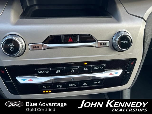 Certified 2023 Ford Explorer XLT AWD/4WD image 30
