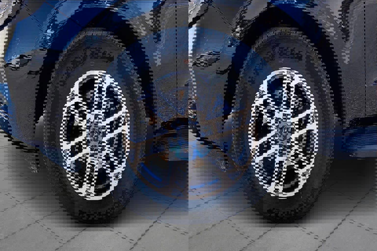 Certified 2025 Ford Expedition Active image 14