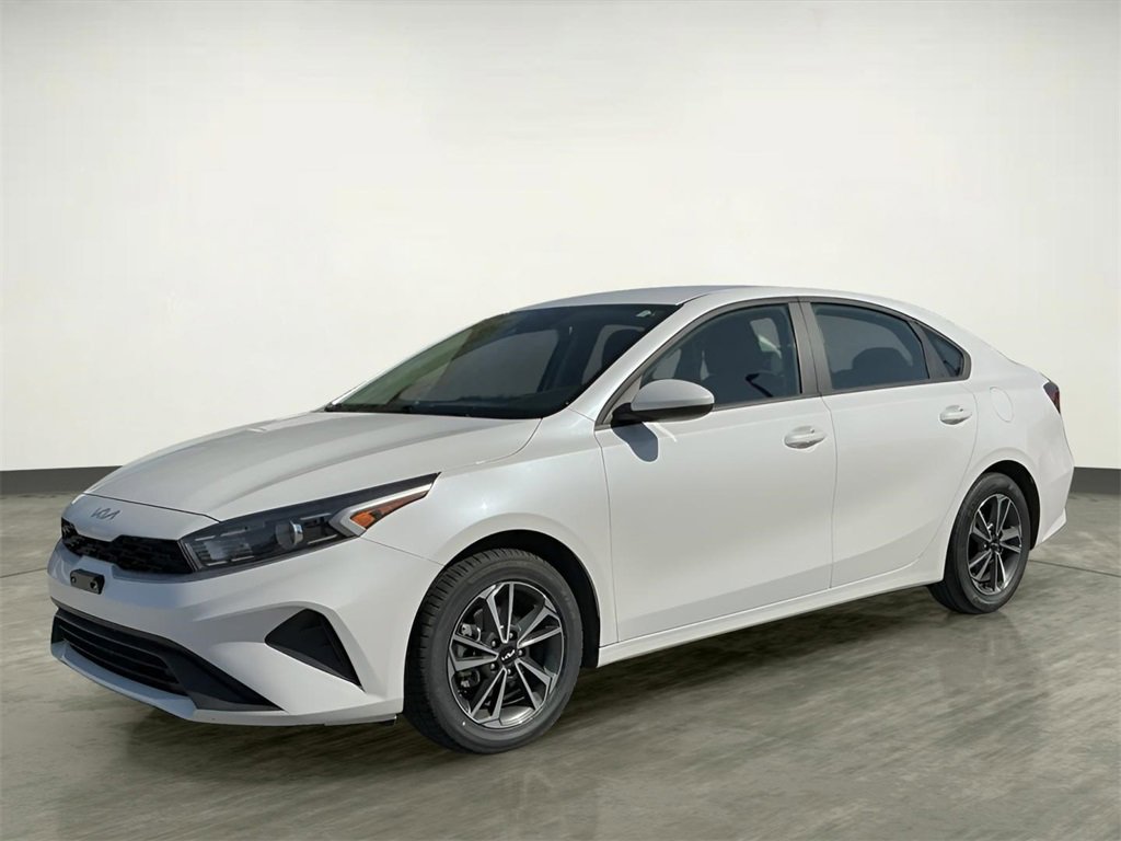 Used 2024 Kia Forte LXS