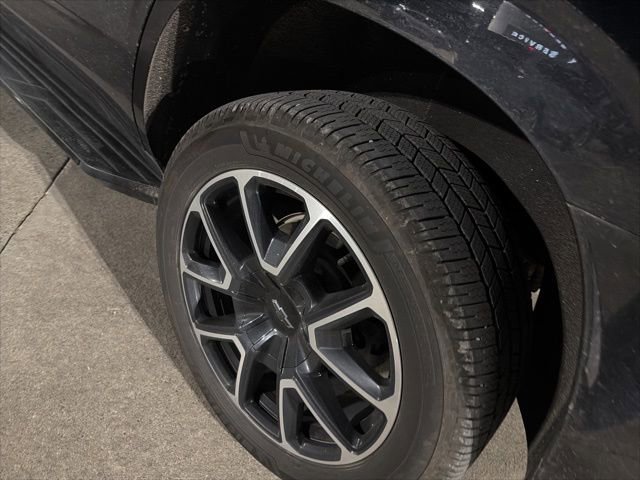 Used 2021 Chevrolet Tahoe RST w/ Rear Media and Nav Package image 15