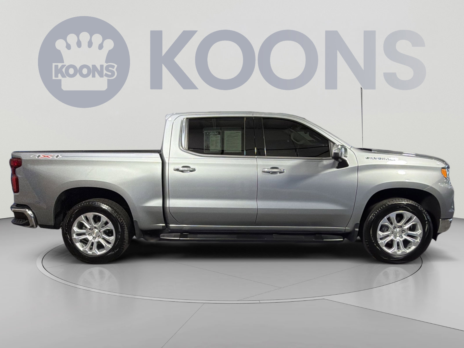 Used 2024 Chevrolet Silverado 1500 LTZ w/ LTZ Convenience Package II AWD/4WD image 8