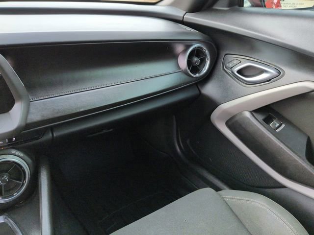 Used 2019 Chevrolet Camaro SS w/ Black Appearance Package image 17