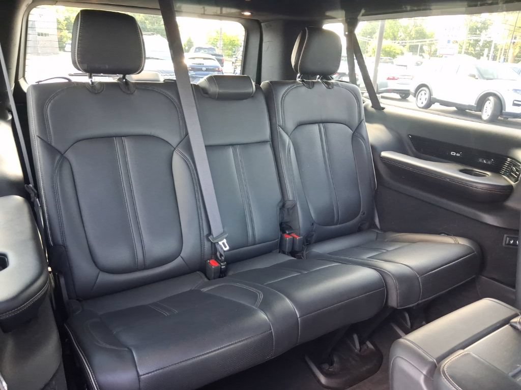 Used 2024 Jeep Grand Wagoneer L Series II w/ Quick Order Packagew 28T AWD/4WD image 20
