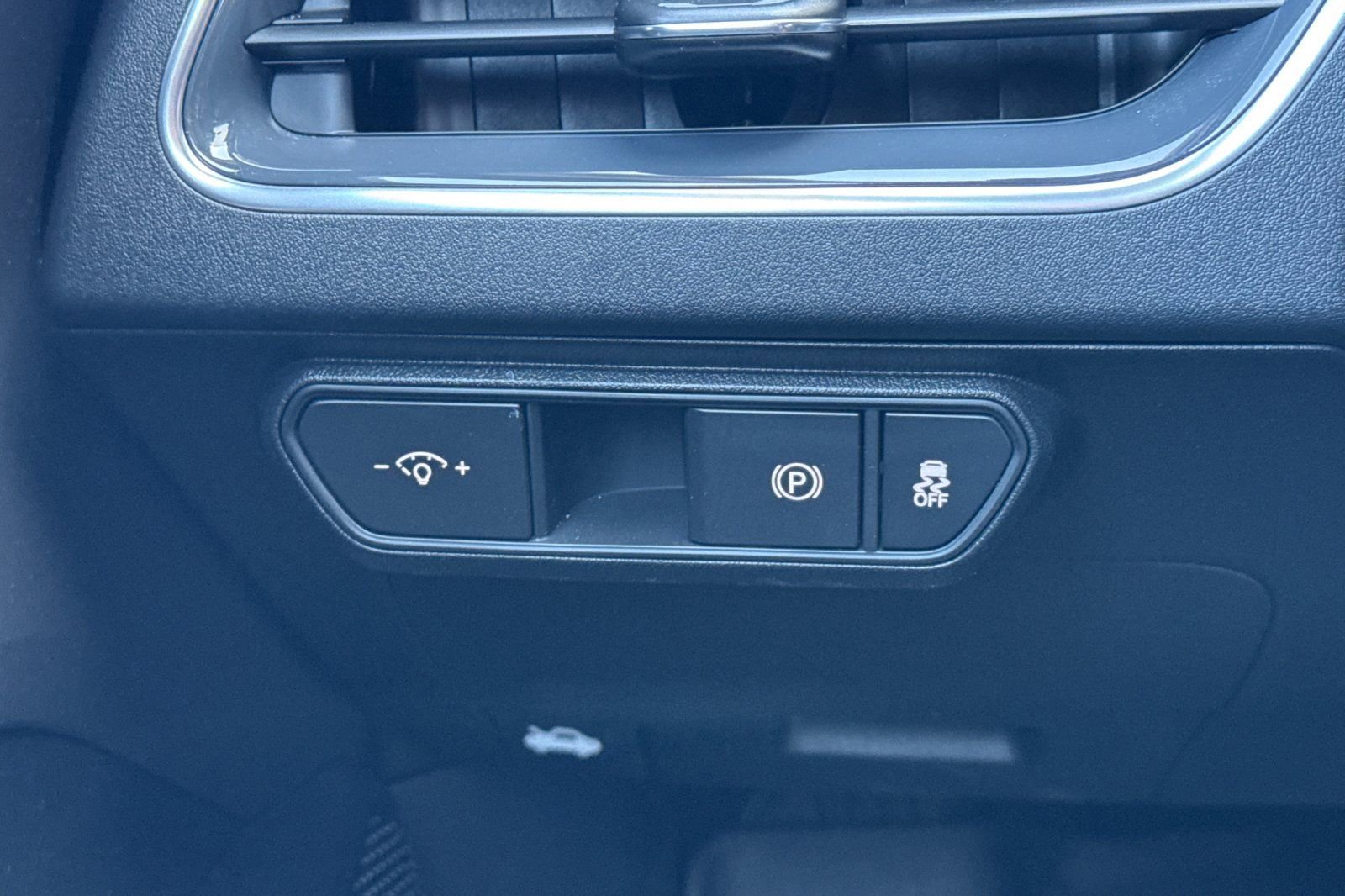 Used 2025 Kia K4 EX FWD image 29