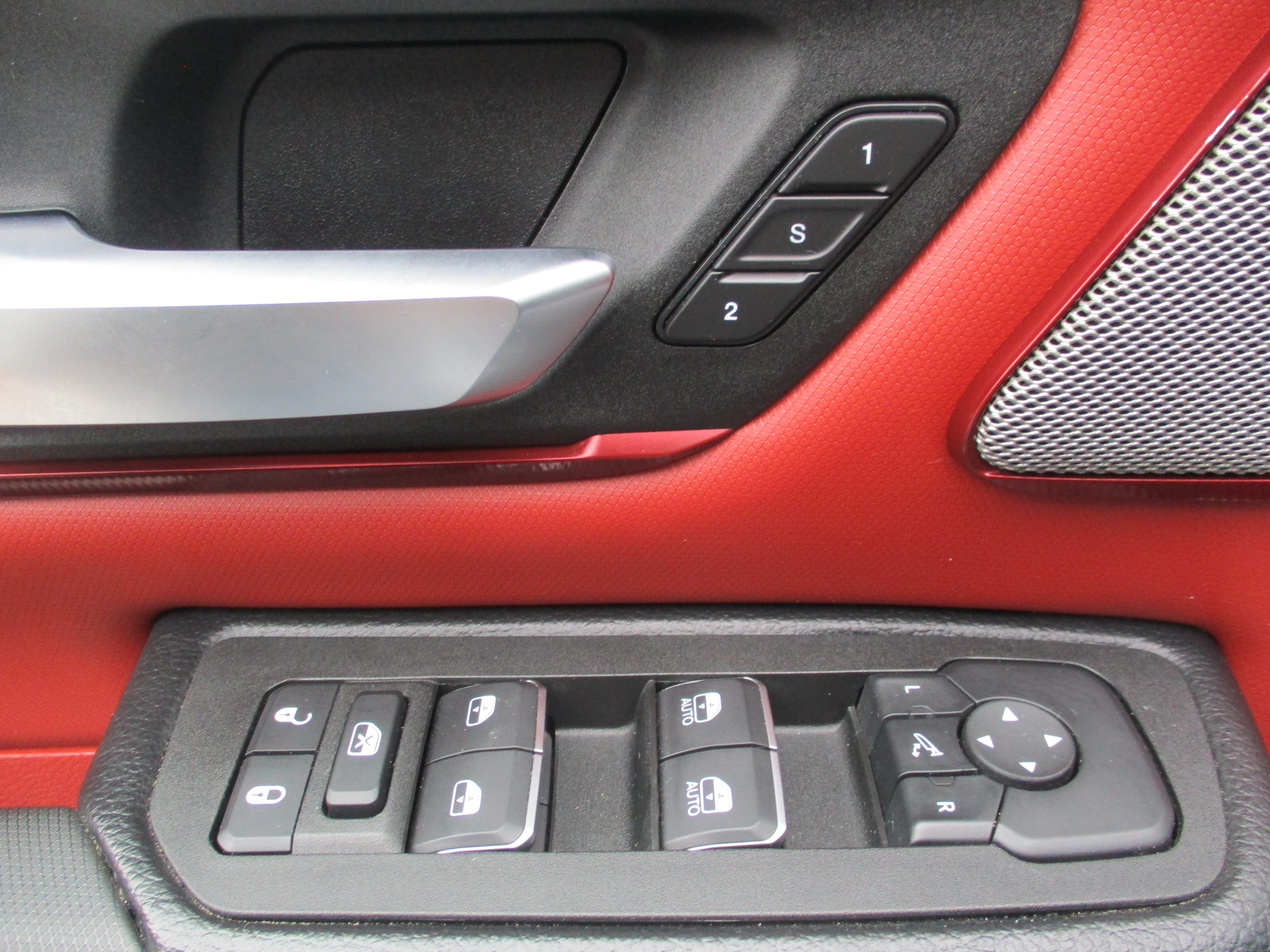 Used 2025 RAM 1500 Rebel w/ Rebel Level 2 Equipment Group AWD/4WD image 17