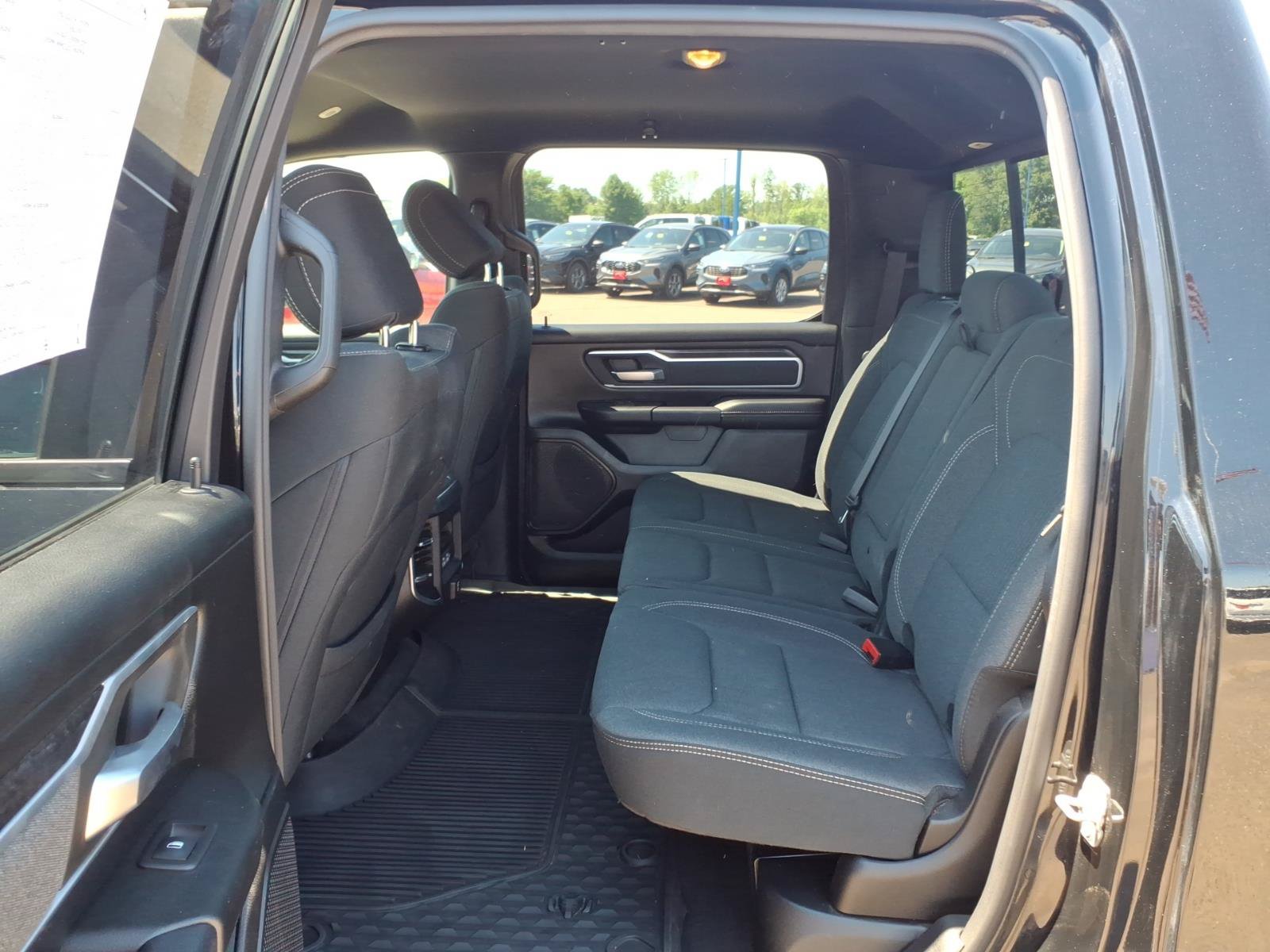 Used 2021 RAM 1500 Big Horn AWD/4WD image 11