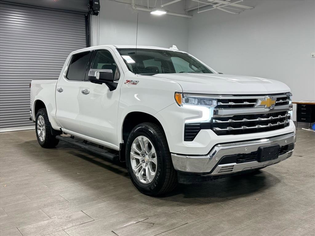 Used 2023 Chevrolet Silverado 1500 LTZ w/ LTZ Convenience Package II image 2