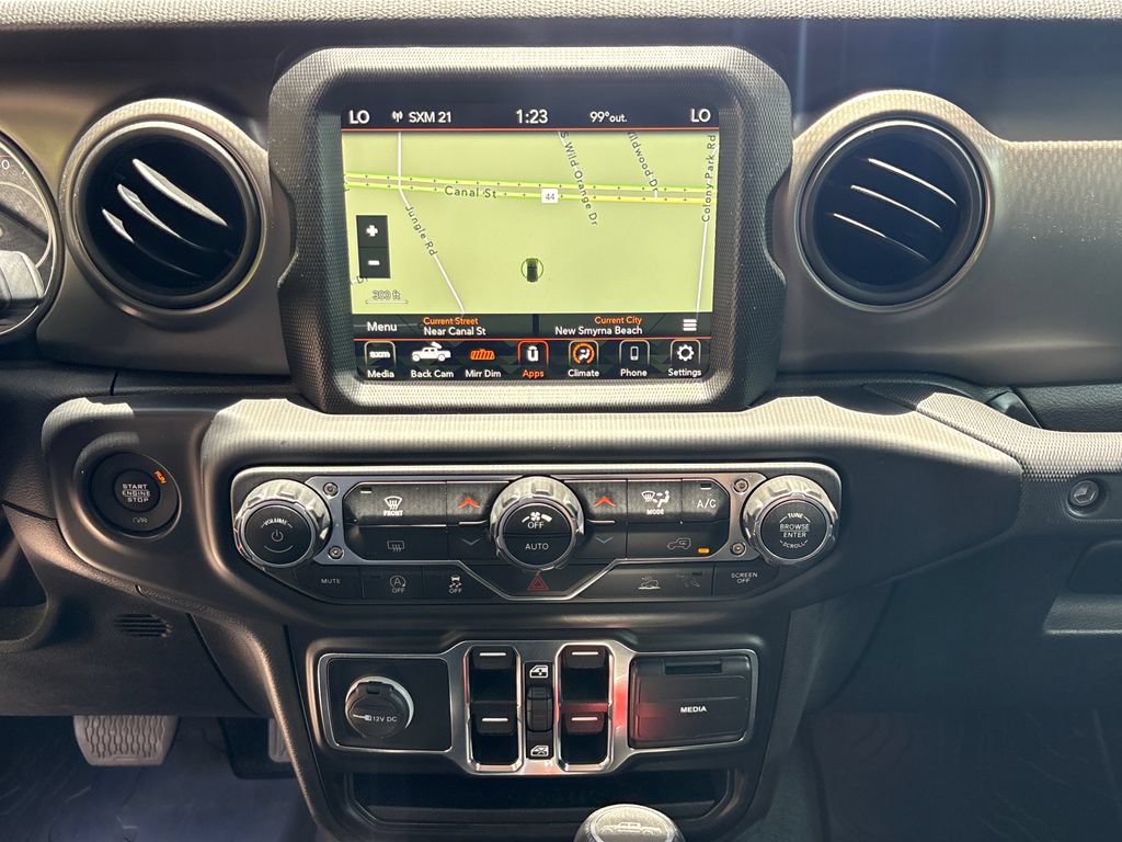 Used 2022 Jeep Gladiator Sport AWD/4WD image 23