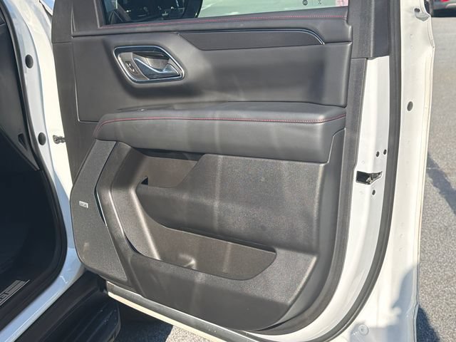Used 2023 Chevrolet Tahoe RST w/ Luxury Package RWD image 16