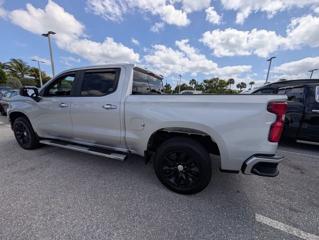 Used 2021 Chevrolet Silverado 1500 Custom image 2