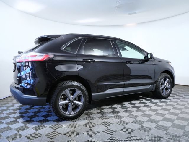 Certified 2024 Ford Edge SEL w/ Sport Appearance Package AWD/4WD image 8