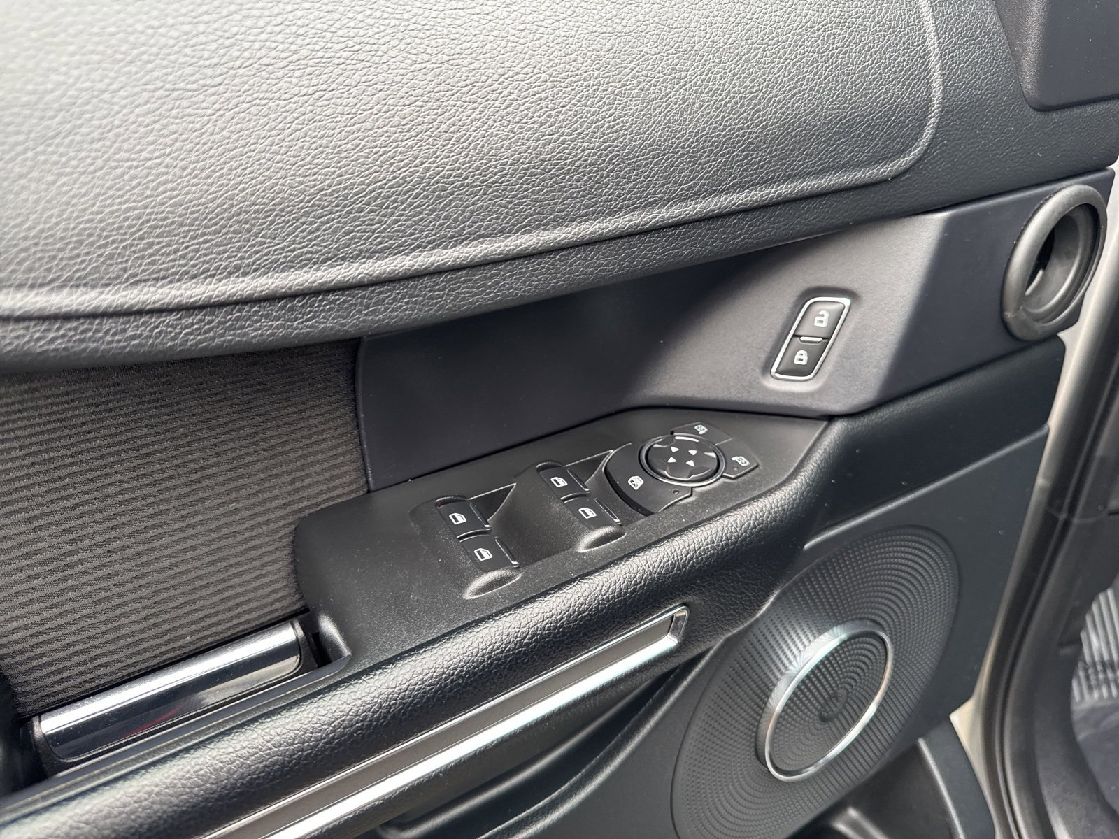 Certified 2021 Ford Expedition XLT image 40