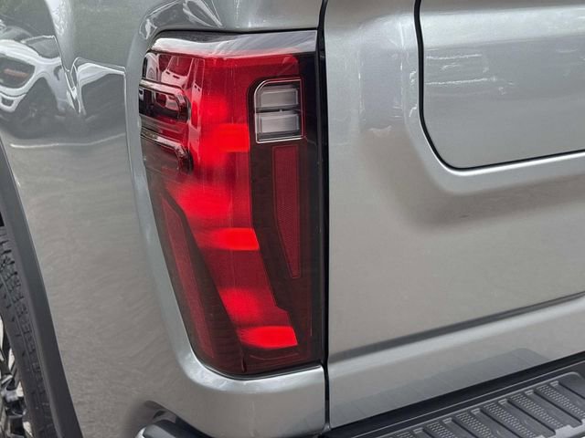 Used 2025 GMC Sierra 2500 Denali Ultimate AWD/4WD image 11