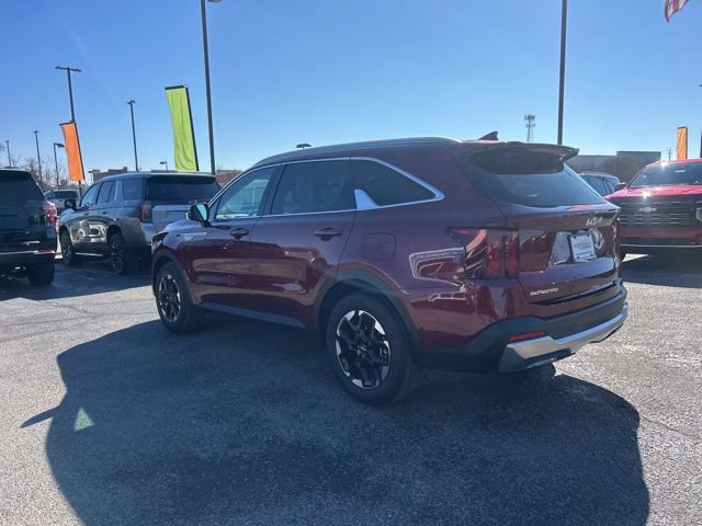 Used 2025 Kia Sorento S image 3