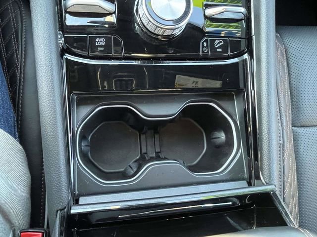 Used 2025 Jeep Grand Cherokee Summit image 21