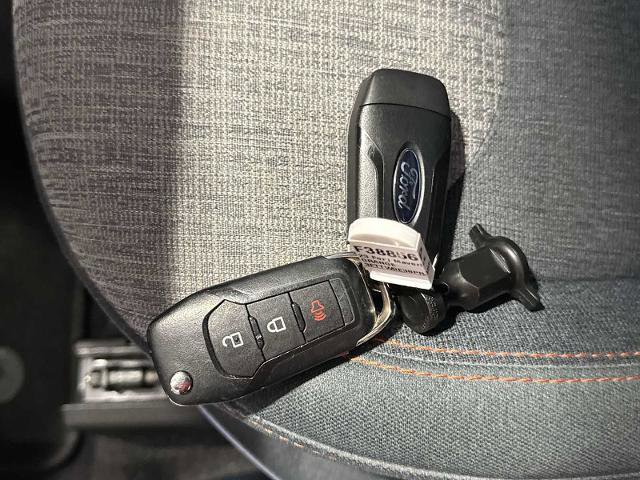 Certified 2023 Ford Maverick XLT w/ XLT Luxury Package image 32