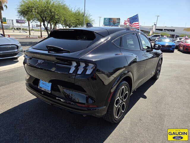 Certified 2022 Ford Mustang Mach-E GT AWD/4WD image 7
