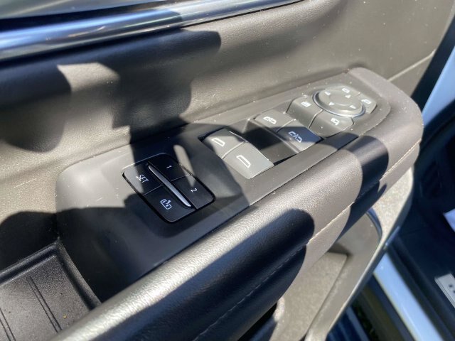 Used 2022 Chevrolet Tahoe High Country AWD/4WD image 19