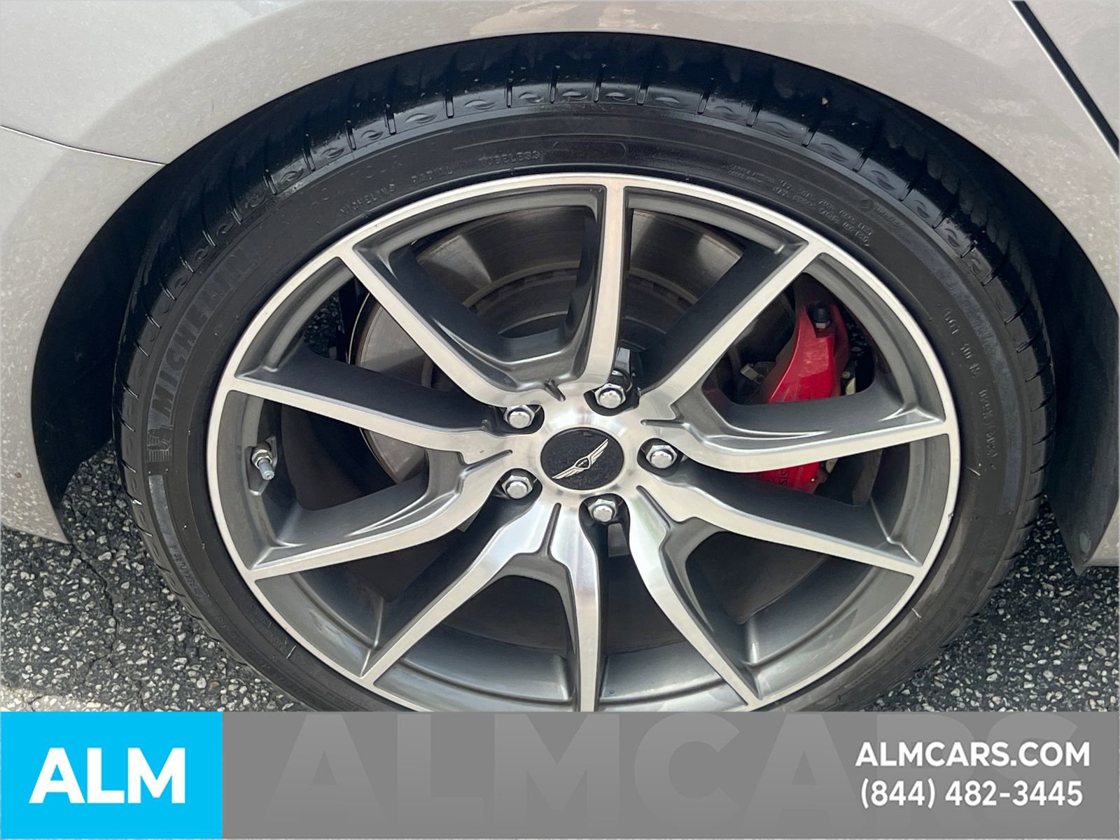 Used 2025 Genesis G70 2.5T AWD/4WD image 18