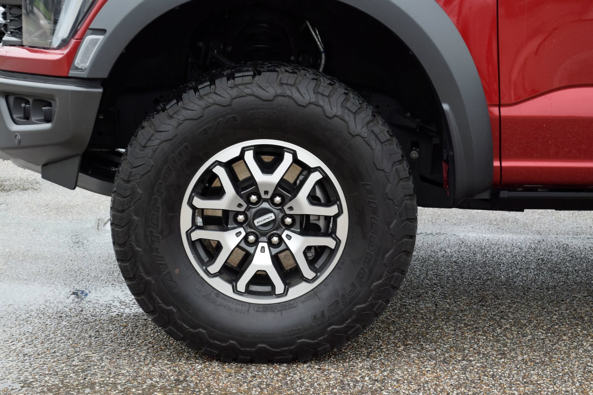 Certified 2022 Ford F150 Raptor w/ Equipment Group 801A High AWD/4WD image 26