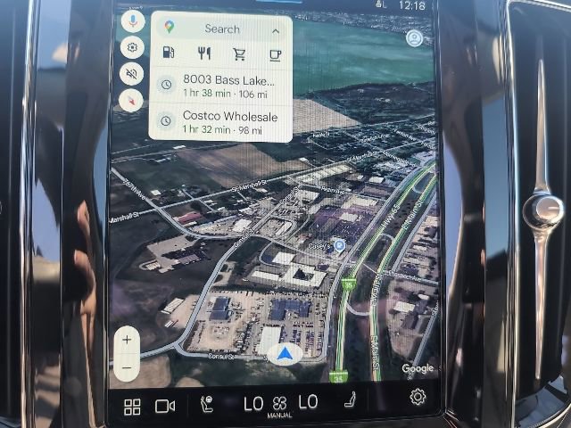 Used 2023 Volvo XC60 B5 Plus image 19