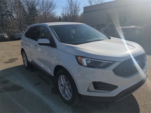 Certified 2023 Ford Edge SEL image 2