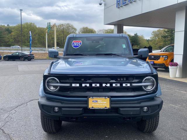 Certified 2025 Ford Bronco Outer Banks AWD/4WD image 2