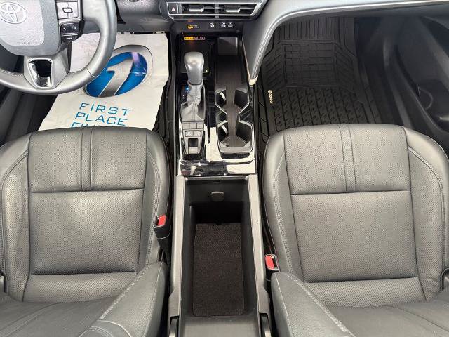 Used 2025 Toyota Camry XSE FWD image 16