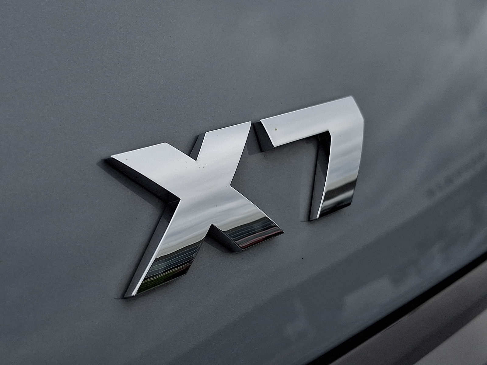 Used 2025 BMW X7 M60i AWD/4WD image 35