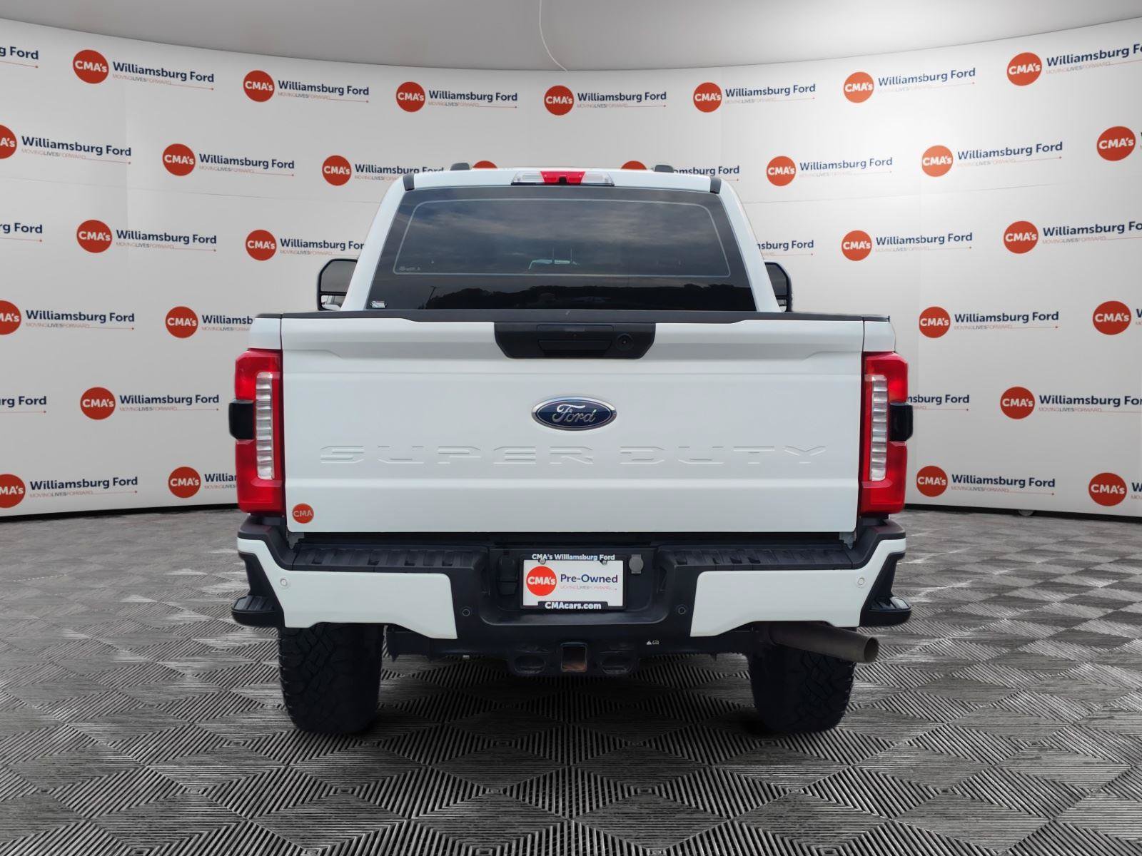Certified 2024 Ford F250 XL w/ STX Appearance Package AWD/4WD image 4