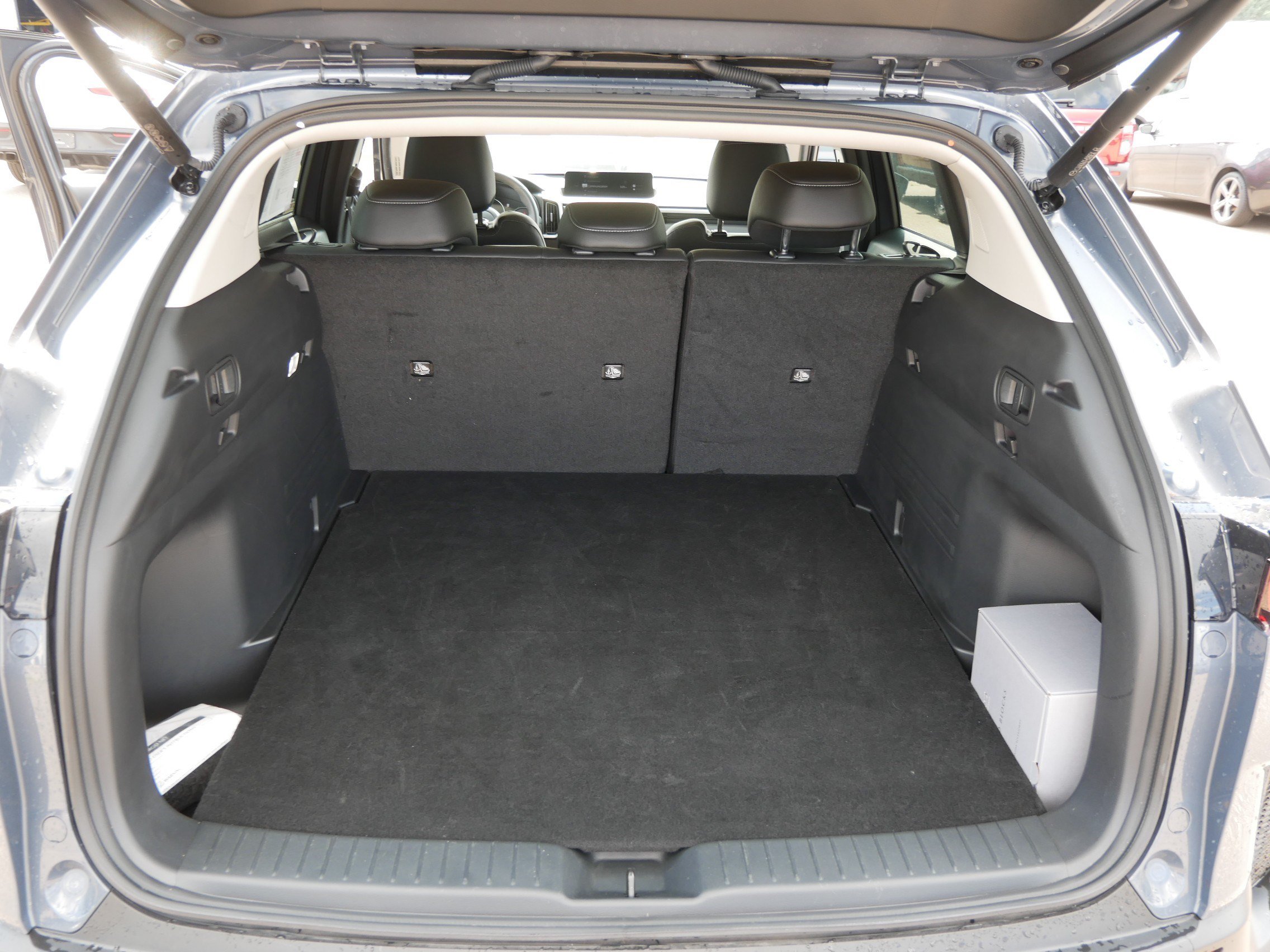 Used 2024 MAZDA CX-50 AWD 2.5 S w/ Cargo Package image 18
