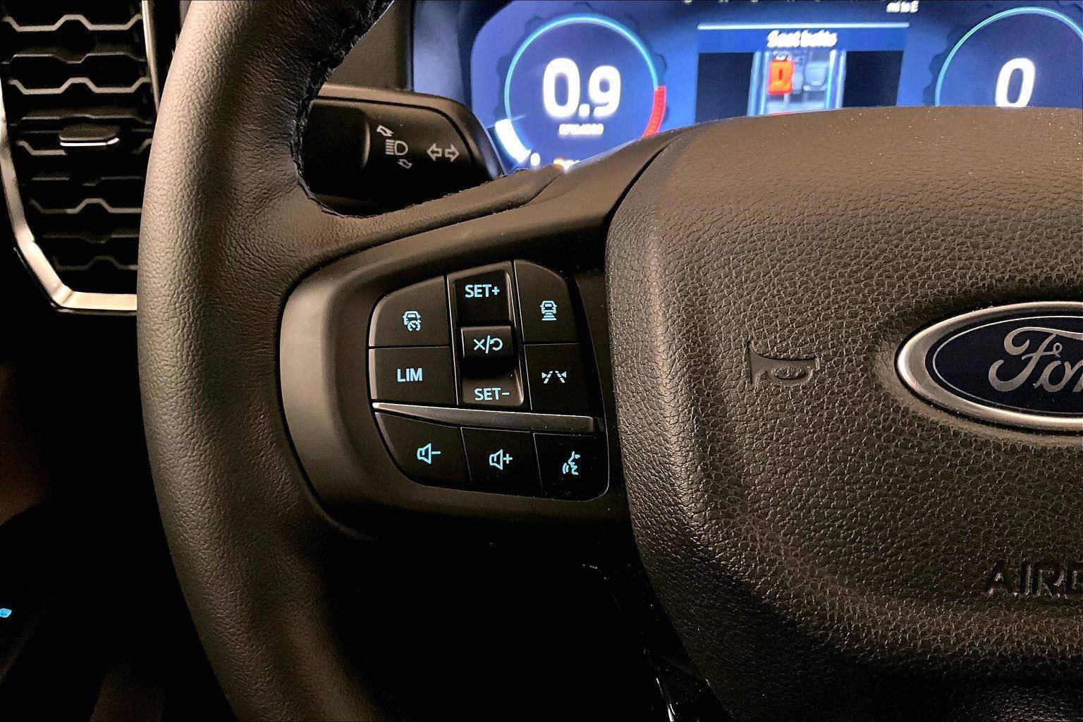 Certified 2024 Ford Ranger Lariat w/ Advanced Towing Package image 17