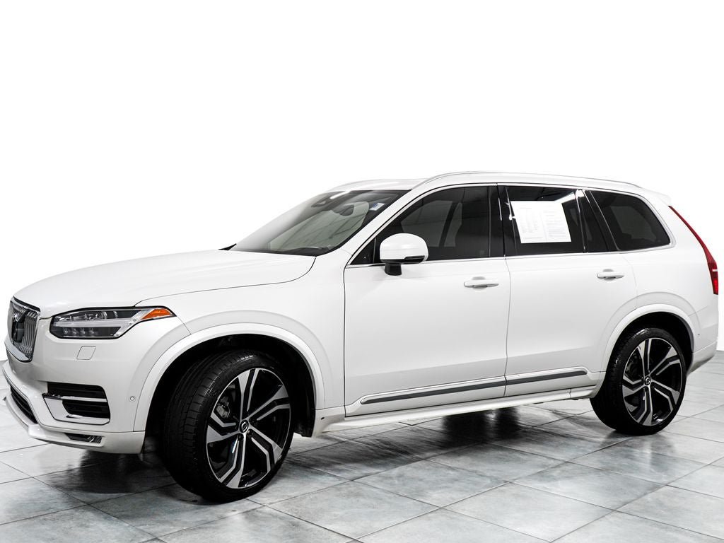 Used 2024 Volvo XC90 B6 Ultimate w/ Protection Package Premier AWD/4WD image 4