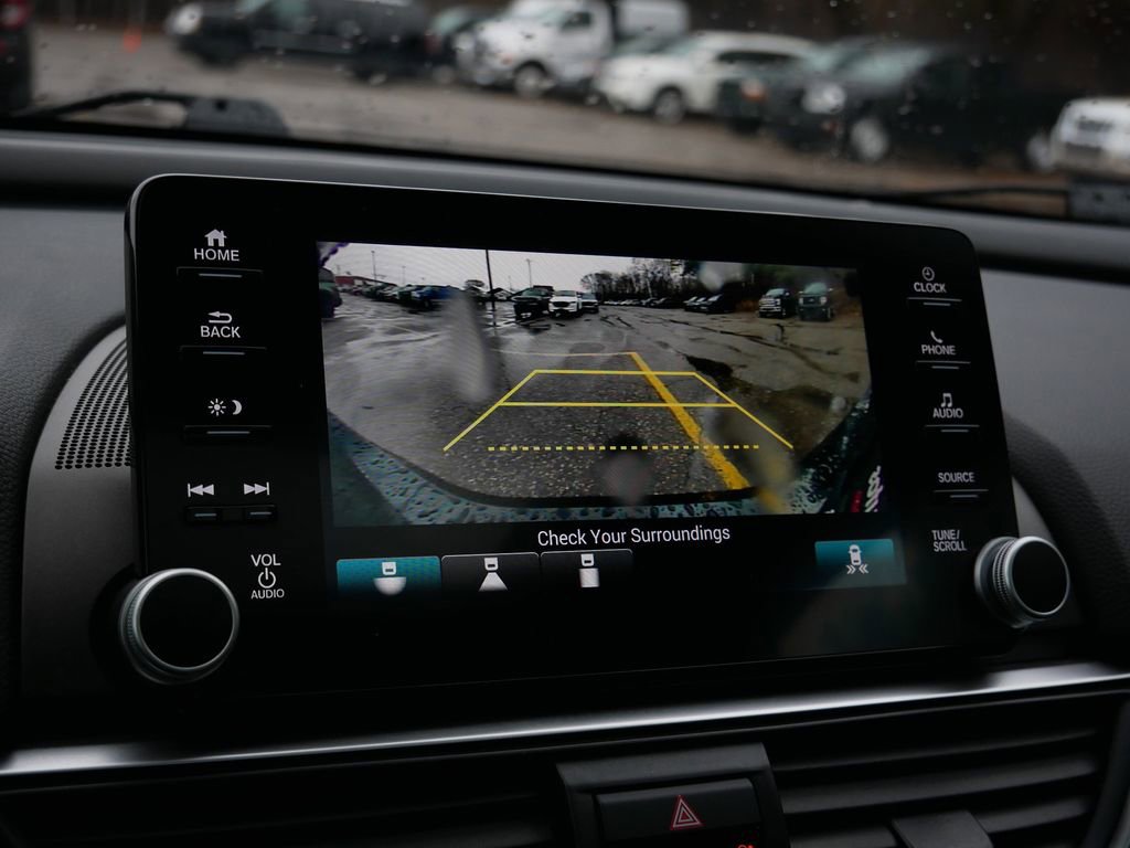 Used 2018 Honda Accord Sport image 27