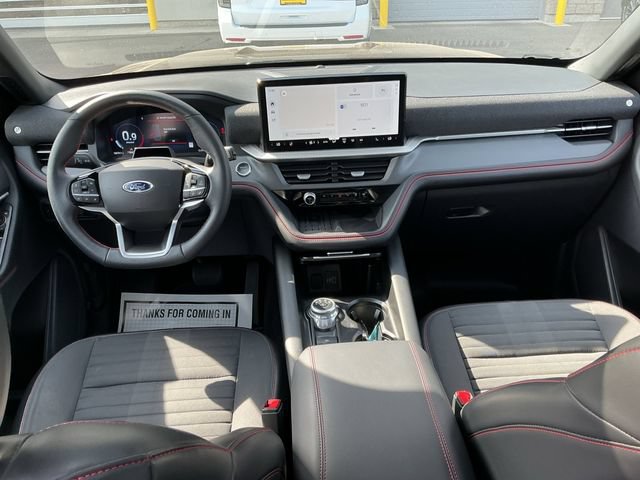 Certified 2025 Ford Explorer ST-Line w/ Premium Package AWD/4WD image 21
