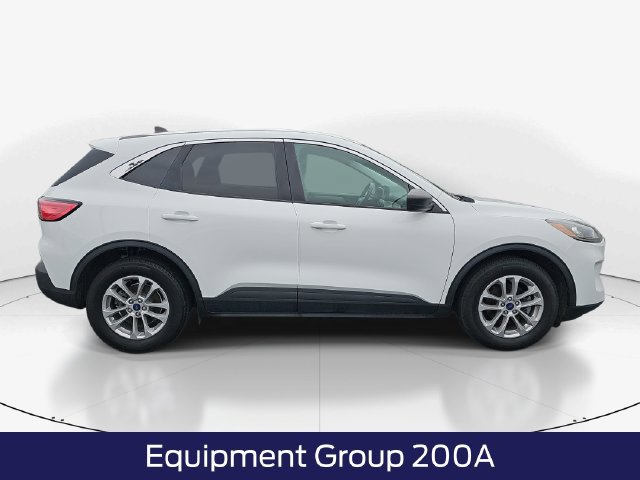 Certified 2022 Ford Escape SE w/ Convenience Package FWD image 3