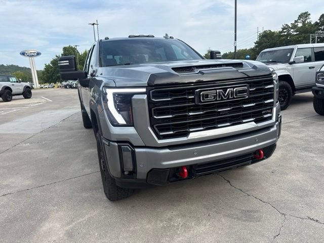 Used 2024 GMC Sierra 2500 AT4 w/ AT4 Premium Plus Package AWD/4WD video 3