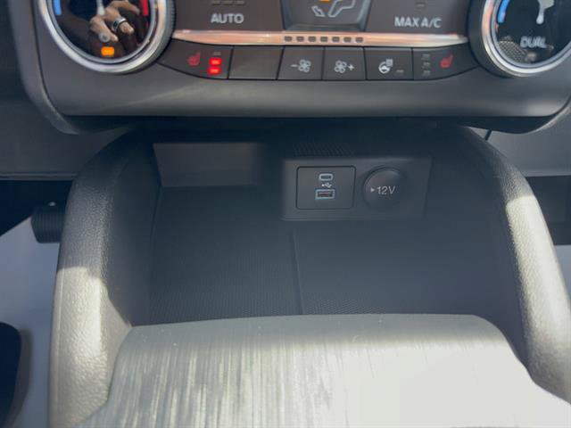 Certified 2023 Ford Escape Active AWD/4WD image 18
